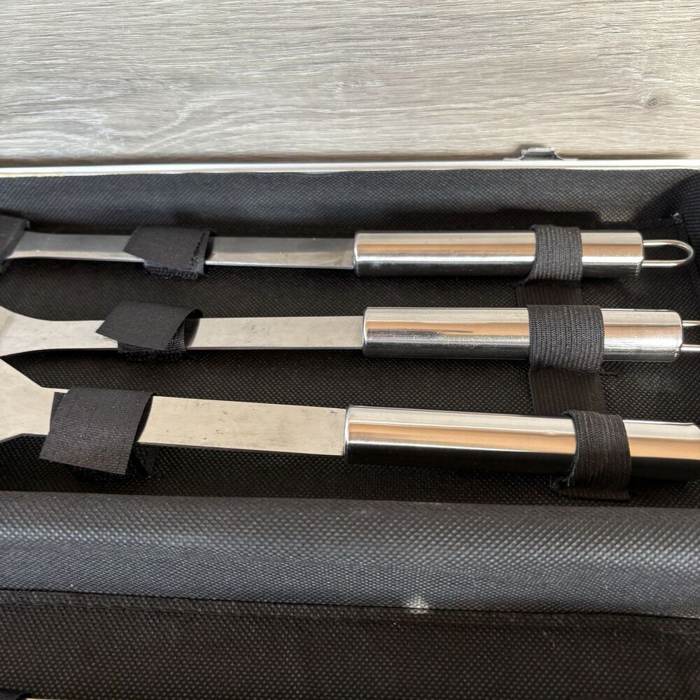 GATORADE GRILL TOOL SET IN STORAGE CASE 5 PCS - Picture 12 of 16